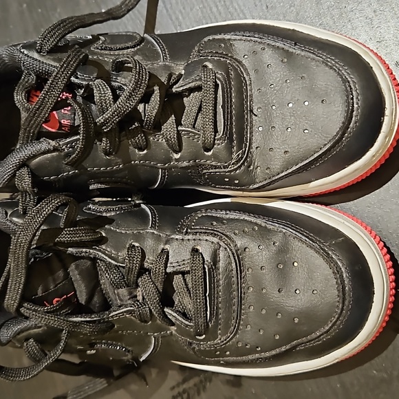 Nike Air Force 1 - Picture 7 of 9